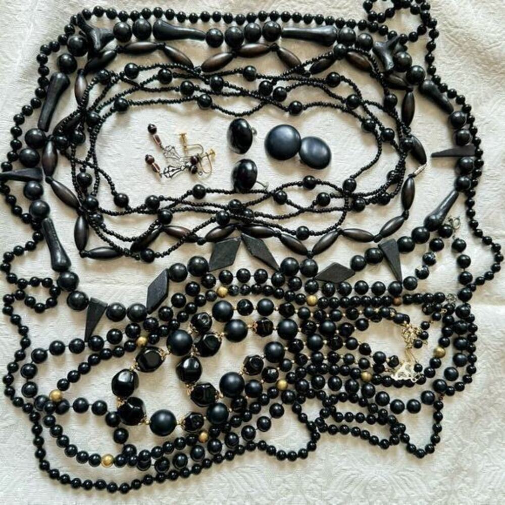 10 Black Beaded Necklace and Earring Lot Glass, Wood, Plastic Vintage 1950’s+